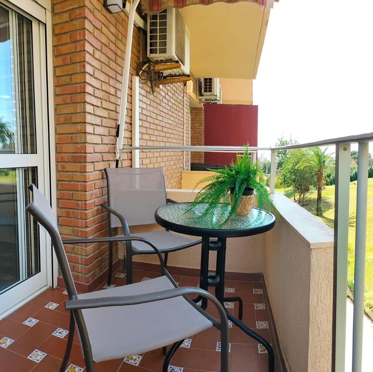 Minerva 30a Garden View Apartment *